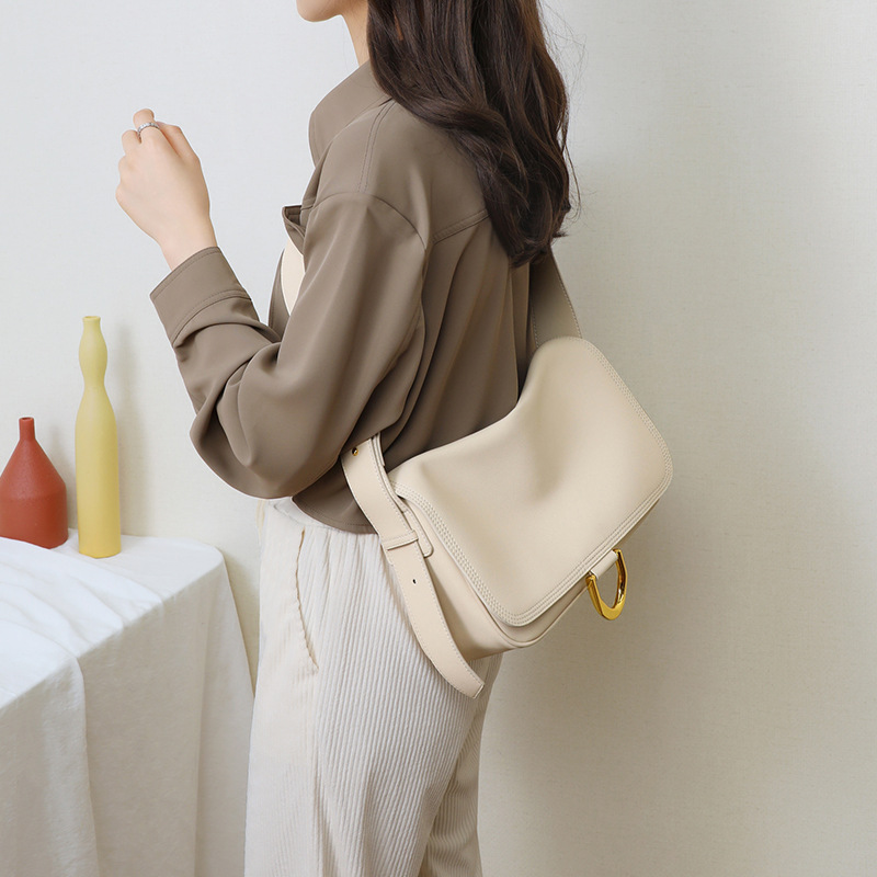 Umhängetasche für Damen ⎜ Modische Schultertasche mit großer Kapazität und edlem Design für Alltag und Freizeit