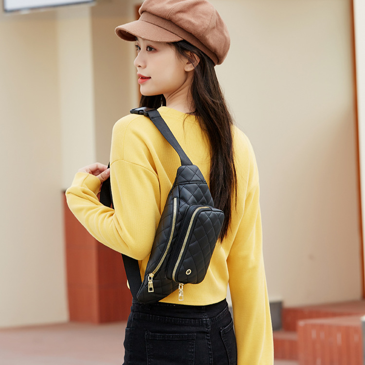 Bauchtasche für Damen ⎜ Modische Gürteltasche mit Rautensteppung und Reißverschlussfach für Freizeit und Alltag