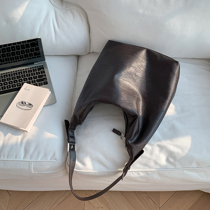 Shopper Tasche für Damen ⎜ Weiche Schultertasche aus Leder mit großem Stauraum für Alltag und Büro
