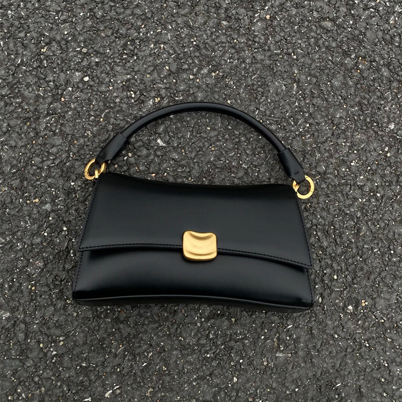 Schultertasche für Damen ⎜ Stilvolle Baguette-Tasche mit Tragegriff und goldener Schnalle für elegante Anlässe
