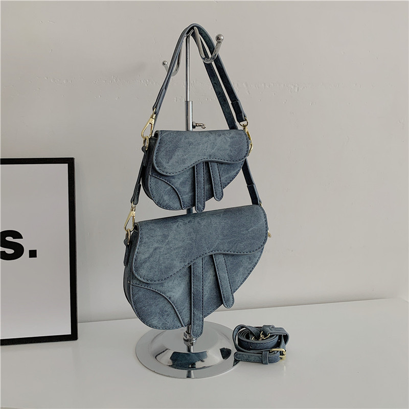Umhängetasche für Damen ⎜ Modische Satteltasche mit Doppelriemen und stilvollem Vintage-Design für den Alltag