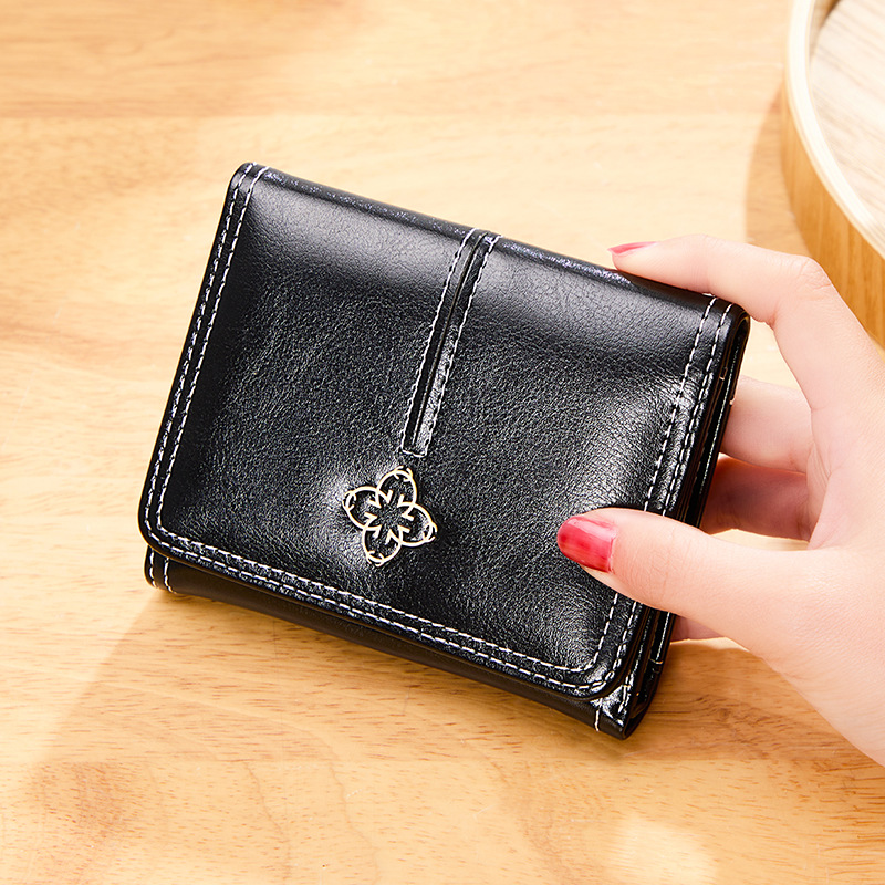 Damen Geldbörse im Vintage-Stil ⎜ Kurze Dreifach-Brieftasche aus Leder mit stilvollem Design und praktischen Fächern
