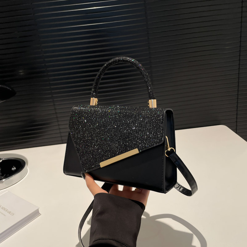 Handtasche für Damen ⎜ Elegantes Design mit funkelnden Strasssteinen und abnehmbarem Schulterriemen