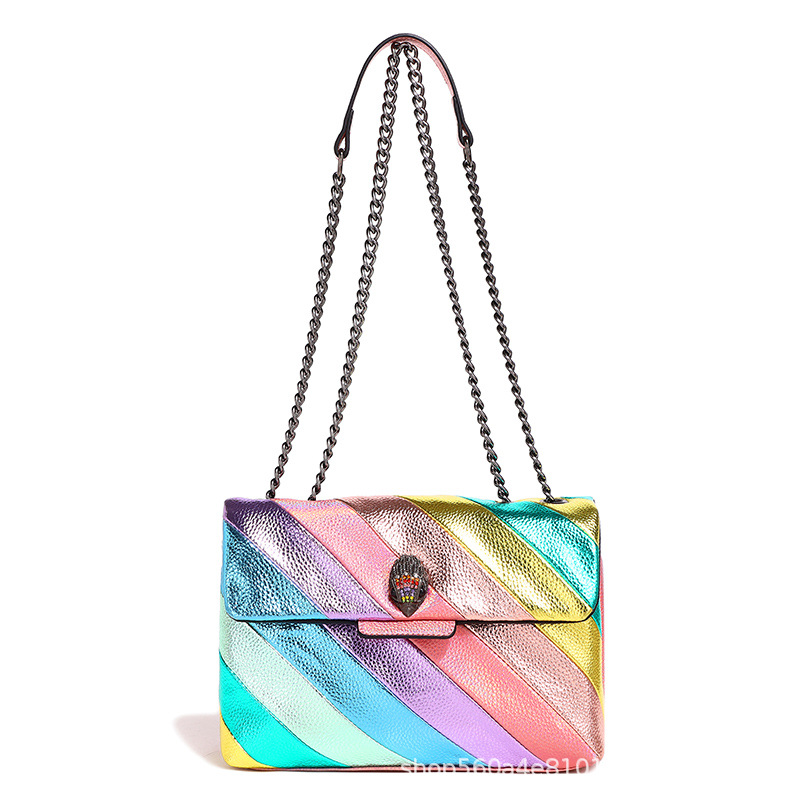 Umhängetasche für Damen ⎜ Bunte Schultertasche mit Kettenriemen und auffälligem Streifenmuster für besondere Anlässe