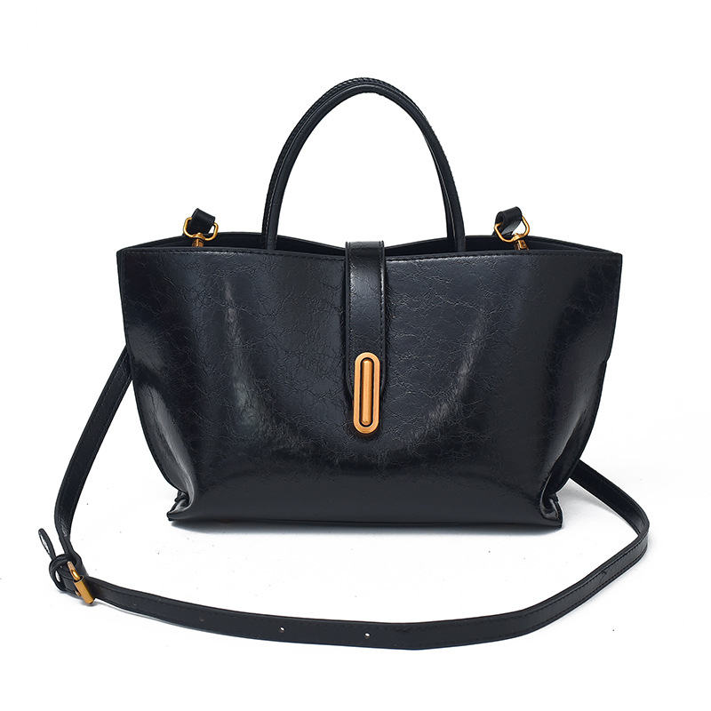 Damen Handtasche aus Kunstleder ⎜ Schlichtes Design mit Schulterriemen und viel Stauraum