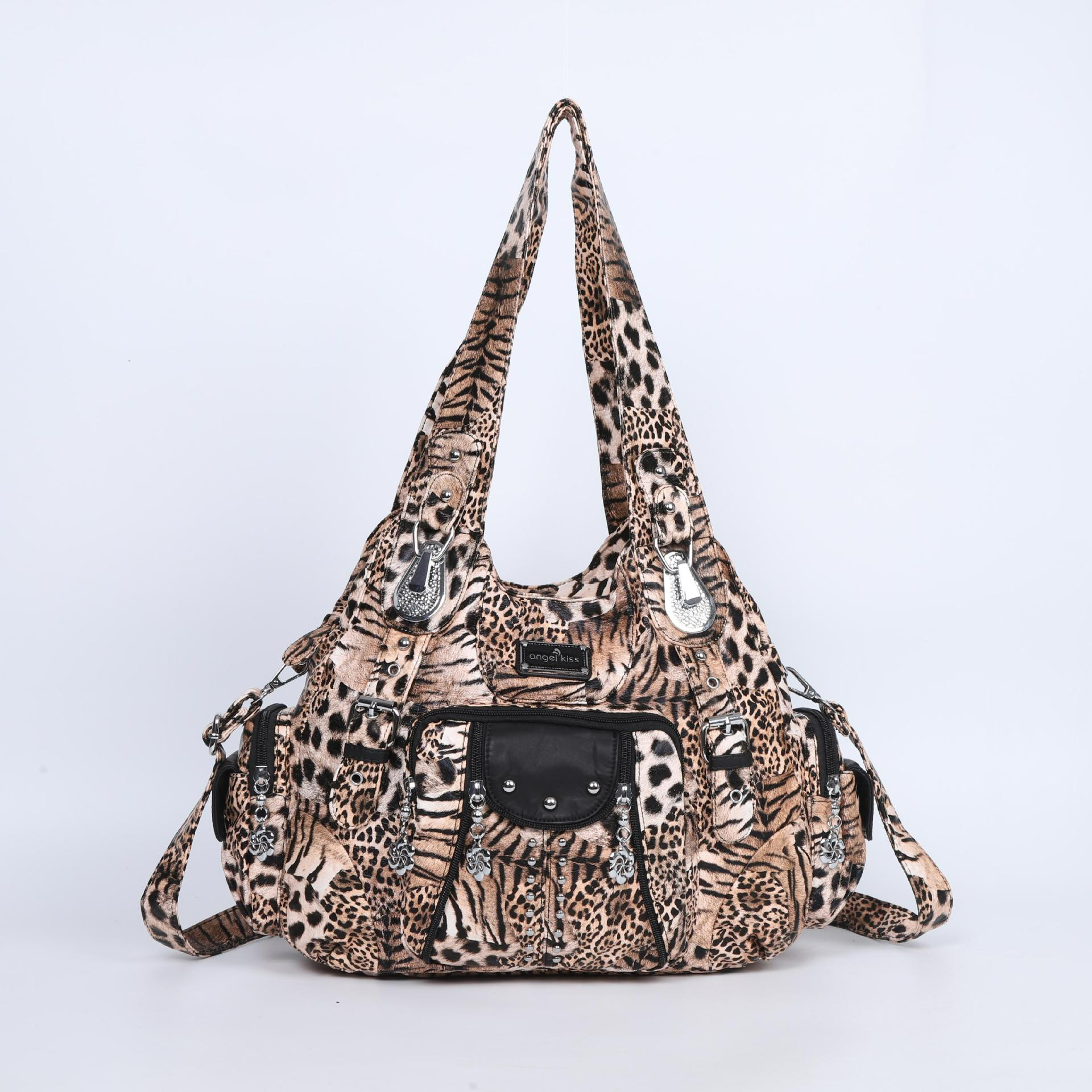 Damen Schultertasche mit Zieranhängern ⎜ Modisches Design mit praktischen Außentaschen und verstellbarem Gurt
