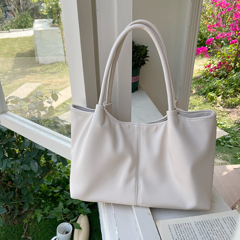 Schultertasche für Damen ⎜ Schlichtes Design mit großem Stauraum für Alltag und Büro