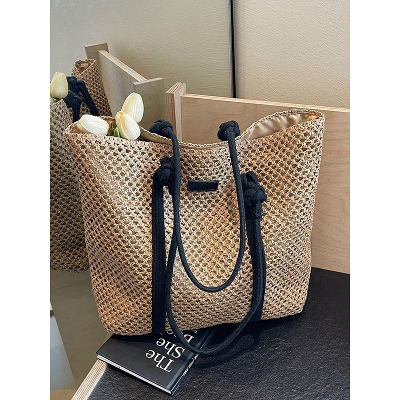 Strandtasche für Damen ⎜ Geräumige Umhängetasche aus Strickmaterial für Alltag und Urlaub