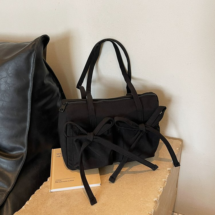 Shopper Tasche für Damen ⎜ Geräumige Schultertasche mit Schleifendetail und Reißverschluss für Alltag und Freizeit