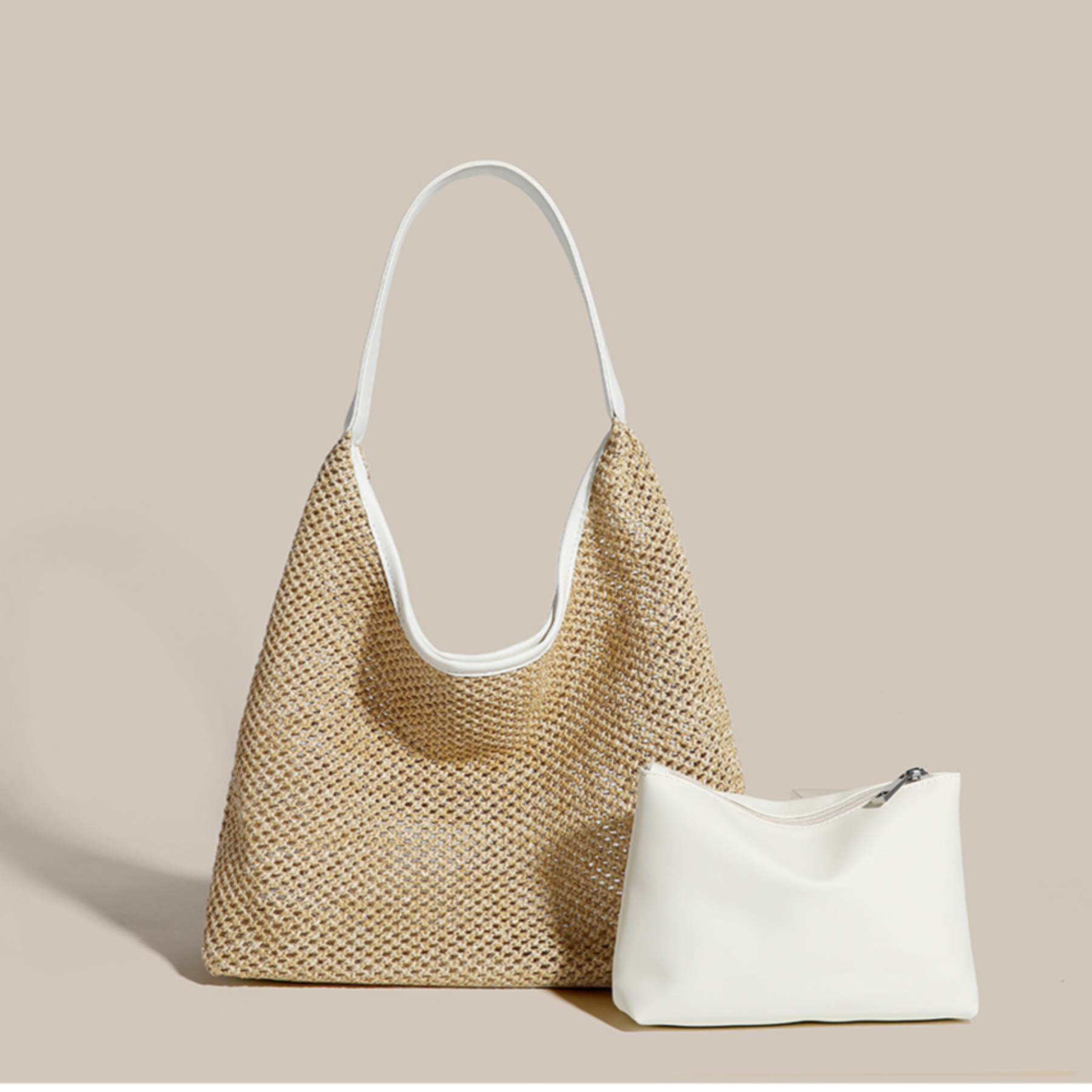Strandtasche aus Strohgeflecht ⎜ Große Schultertasche mit Retro-Design und Innenfach aus Kunstleder