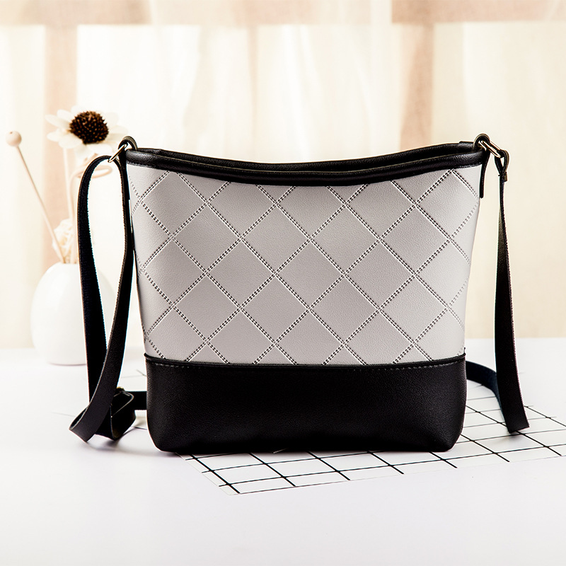 Umhängetasche für Damen ⎜ Schultertasche mit Rautenmuster und Retro-Design für Alltag und Freizeit