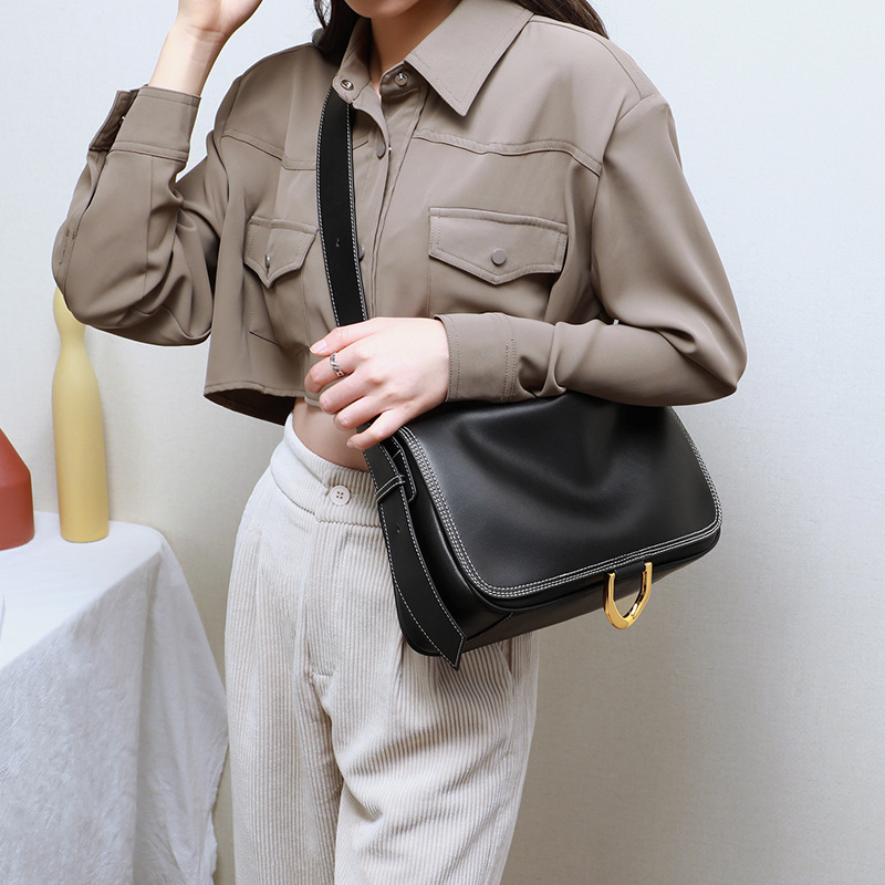 Umhängetasche für Damen ⎜ Modische Schultertasche mit großer Kapazität und edlem Design für Alltag und Freizeit