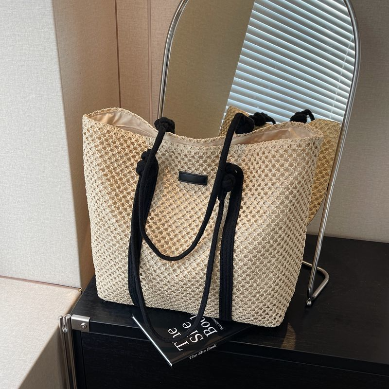 Strandtasche für Damen ⎜ Geräumige Umhängetasche aus Strickmaterial für Alltag und Urlaub