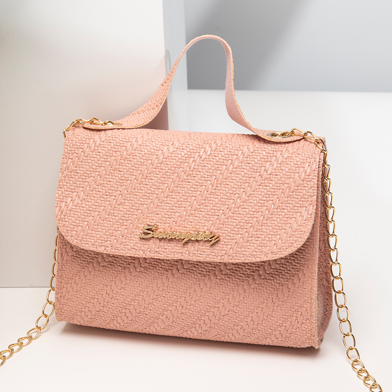 Damentasche mit Kette ⎜ Elegante Umhängetasche aus geprägtem Kunstleder für jeden Anlass