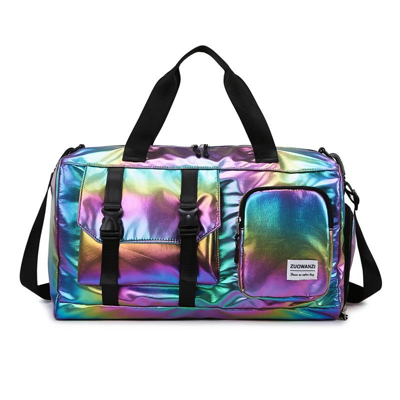 Sporttasche im Metallic-Look ⎜ Große Reisetasche mit viel Stauraum und praktischen Tragegriffen