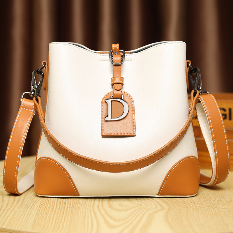 Umhängetasche für Damen ⎜ Modisches Design mit robustem Leder und verstellbarem Schulterriemen