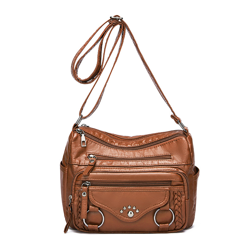 Umhängetasche für Damen ⎜ Weiche Schultertasche aus Kunstleder mit Zierdetails und praktischen Reißverschlüssen