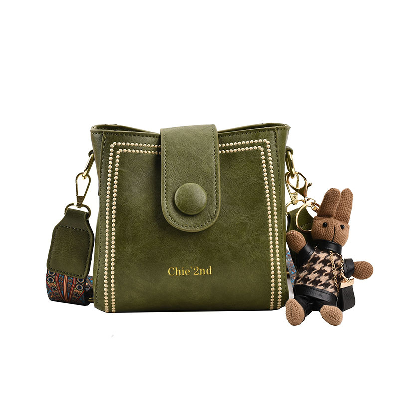 Umhängetasche für Damen ⎜ Modische Schultertasche im Retro-Look mit strukturierter Oberfläche für Alltag und Ausgehen
