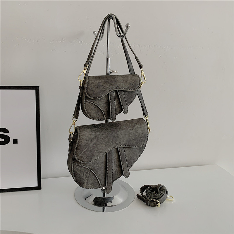Umhängetasche für Damen ⎜ Modische Satteltasche mit Doppelriemen und stilvollem Vintage-Design für den Alltag
