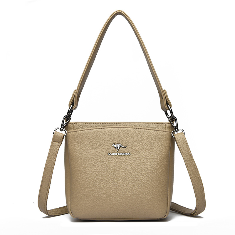 Umhängetasche für Damen ⎜ Modische Handtasche mit verstellbarem Riemen und schlichtem Design