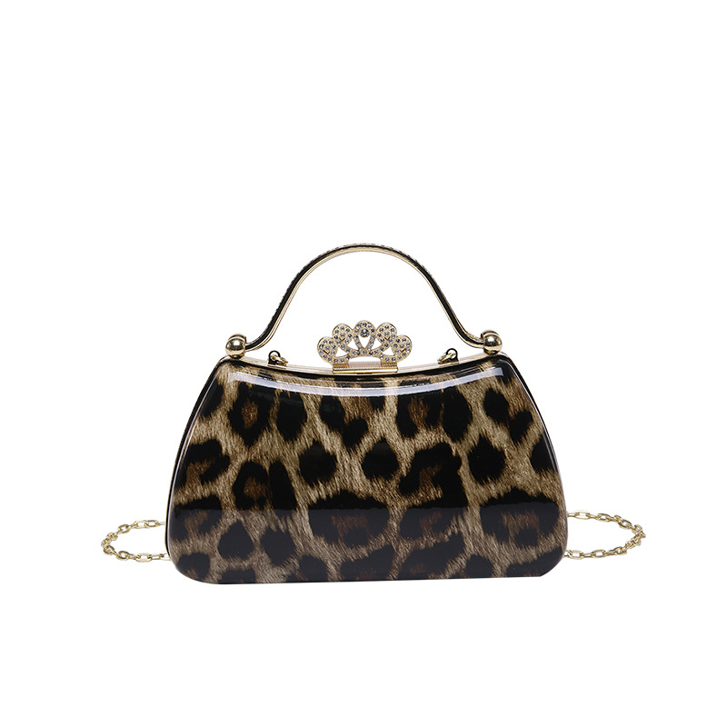 Abendtasche für Damen ⎜ Retro Clutch mit Leopardenmuster und Kettenriemen für elegante Auftritte