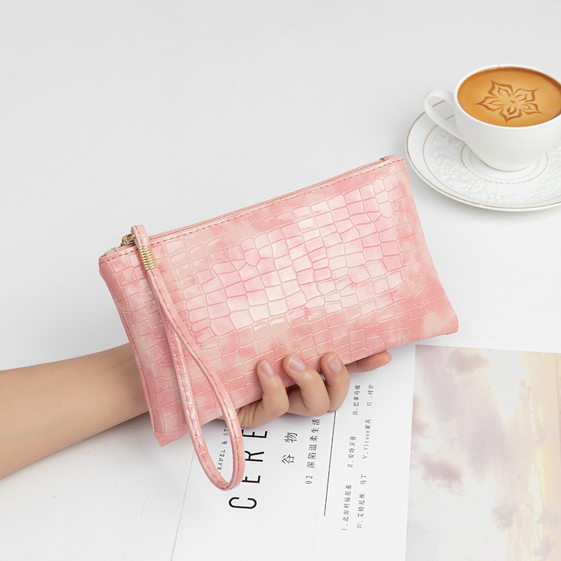 Damen Clutch Tasche mit Krokoprägung ⎜ Elegante Handtasche im Retro-Stil mit Reißverschluss und Handschlaufe