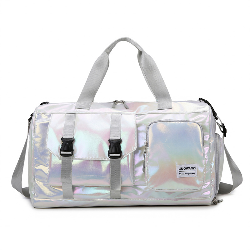 Sporttasche im Metallic-Look ⎜ Große Reisetasche mit viel Stauraum und praktischen Tragegriffen