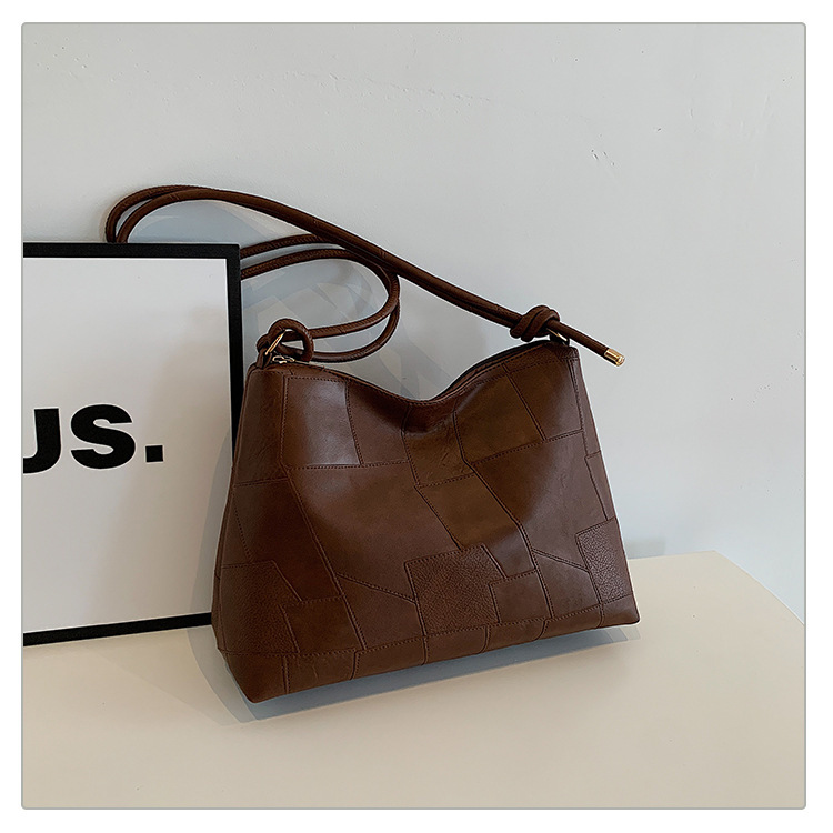Damen Schultertasche Im Retro Design ⎜ Geräumige Umhängetasche In Klassischer Einfarbigkeit
