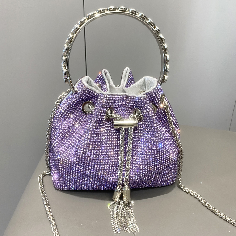 Glitzernde Handtasche für Damen ⎜ Funkeleffekt-Design mit Kettenriemen und stilvollem Griff
