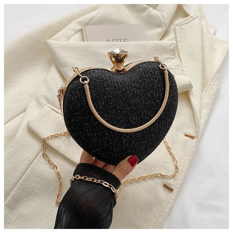 Abendtasche für Damen ⎜ Glänzende Clutch in Herzform mit Kette für elegante Events und besondere Anlässe