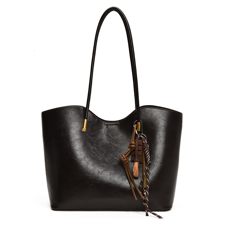 Damen Schultertasche in Lederoptik ⎜ Geräumige Alltagstasche mit Retro-Design und praktischer Innenaufteilung
