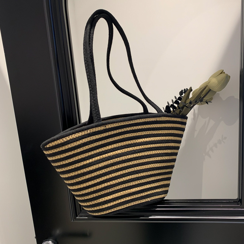 Stroh-Handtasche im Frühlings-Design ⎜ Große Kapazität mit Modernem Kontrastfarben-Look