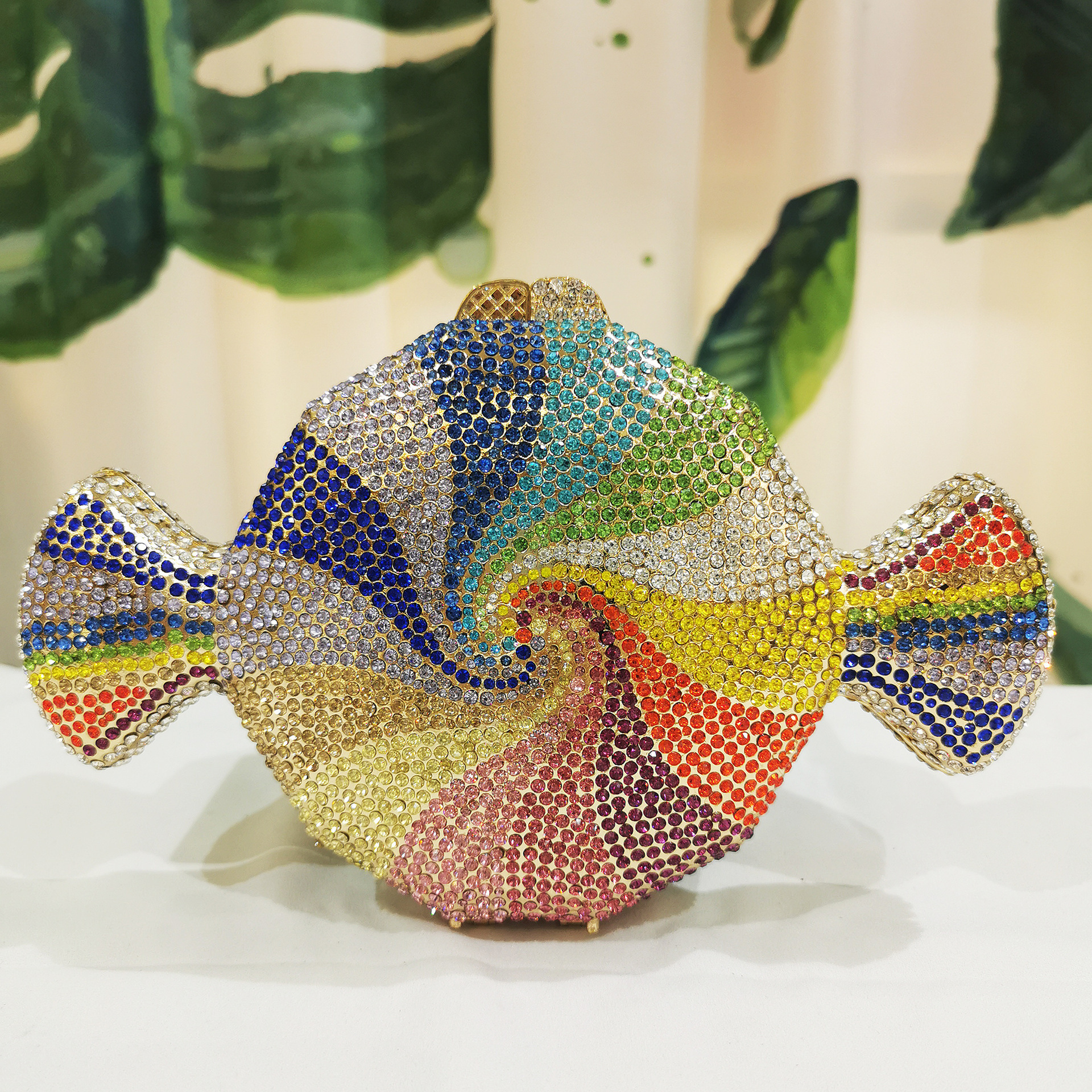 Kristall-Clutch für Damen Glitzernde Tasche im Bonbon-Design mit funkelnden Strasssteinen