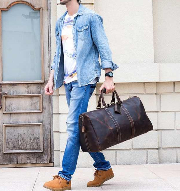 Leder Reisetasche für Herren ⎜ Robuste Umhängetasche mit verstellbarem Riemen und Stauraum