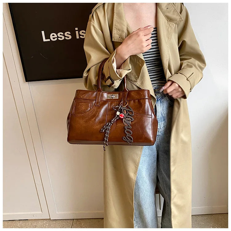 Damen Schultertasche im Retro-Stil ⎜ Große Kapazität für Alltag, Reisen und stilvolle Auftritte