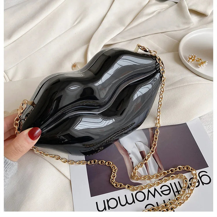 Damen Umhängetasche mit Kette ⎜ Glänzende Schultertasche in Lippenform für Partys und besondere Anlässe