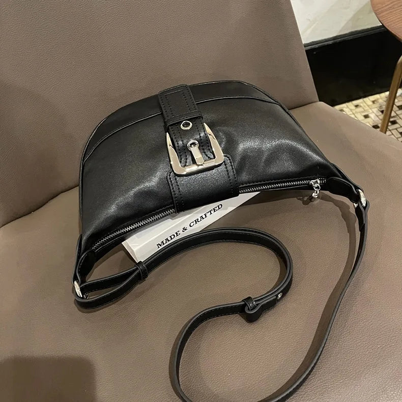 Umhängetasche für Damen ⎜ Lässige Schultertasche mit großer Kapazität und Schnallendetail für Alltag und Freizeit
