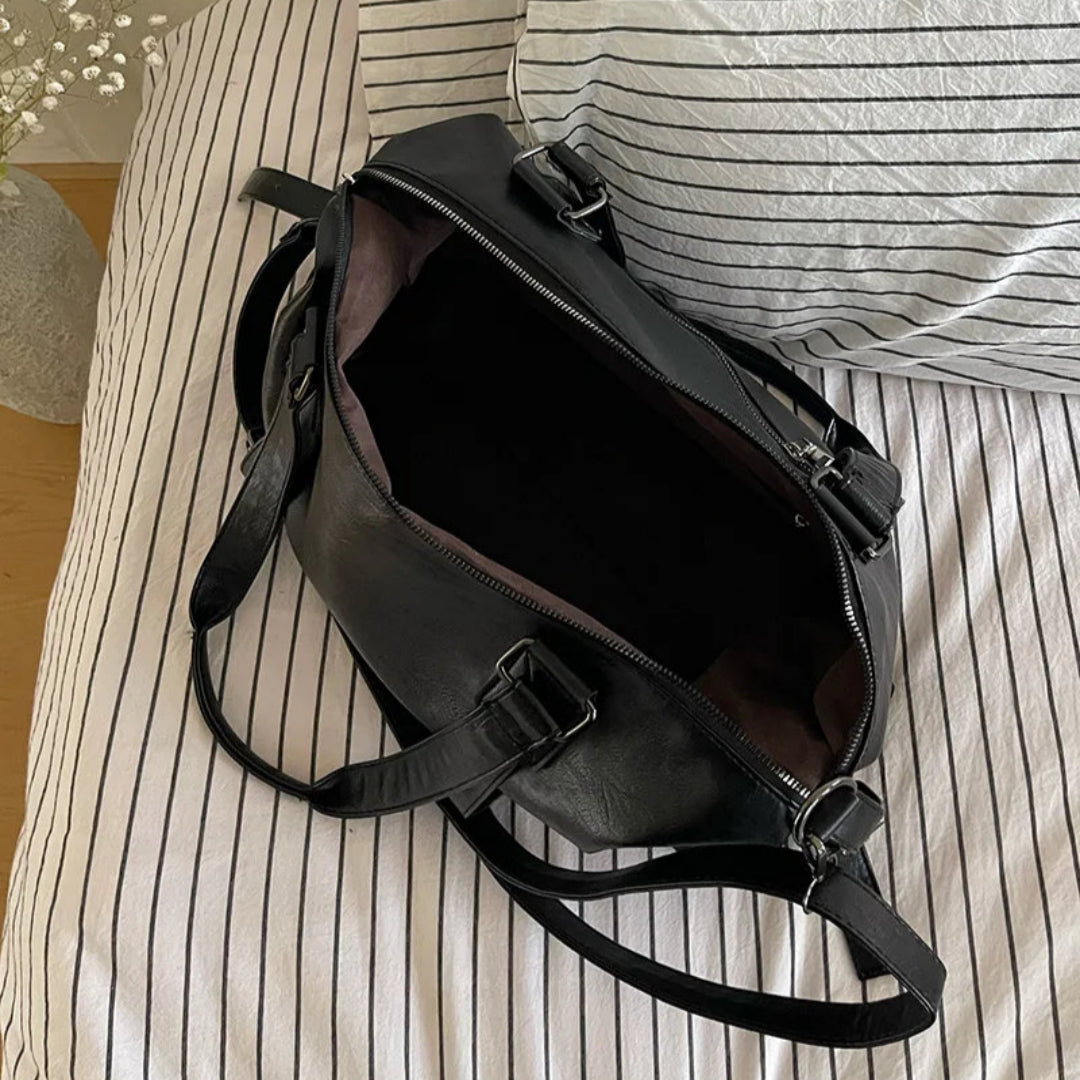 Damen Reisetasche zum Umhängen ⎜ Große Schultertasche mit Viel Stauraum und Lässigem Alltagsdesign