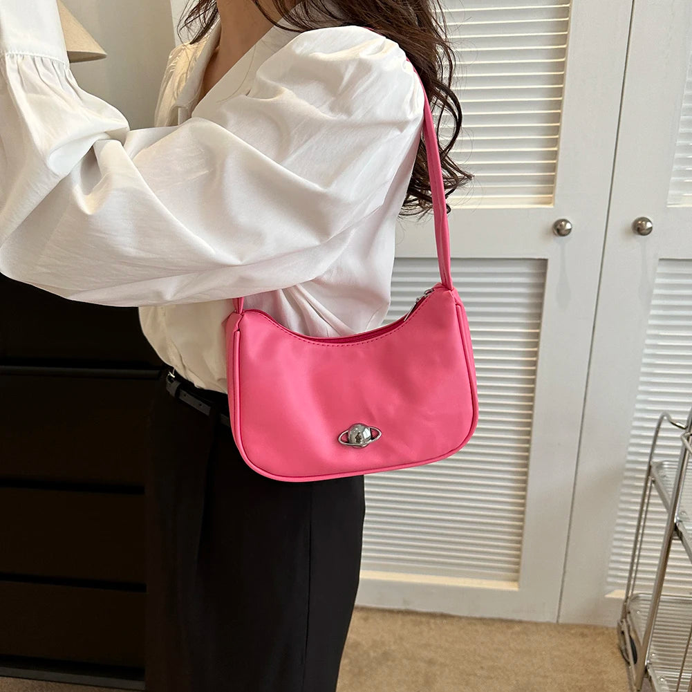 Schultertasche für Damen ⎜ Schlichte Umhängetasche mit Drehverschluss und elegantem Design für den täglichen Look