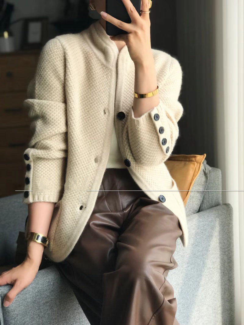 Emmy - Raffinierte Kuschelige Strickjacke