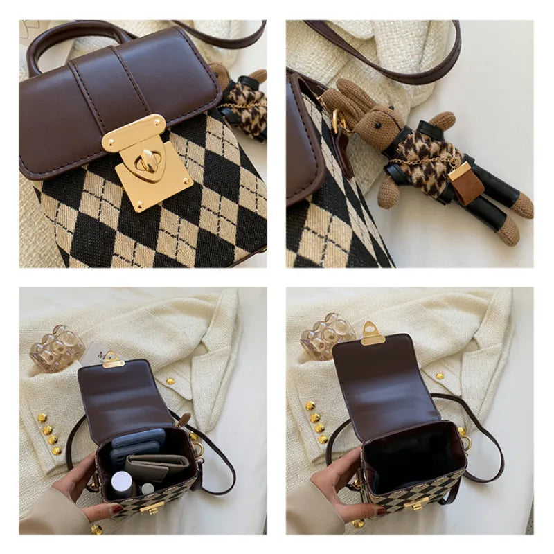Umhängetasche für Damen ⎜ Kompakte Tasche mit Karomuster und Drehverschluss im eleganten Retro-Design