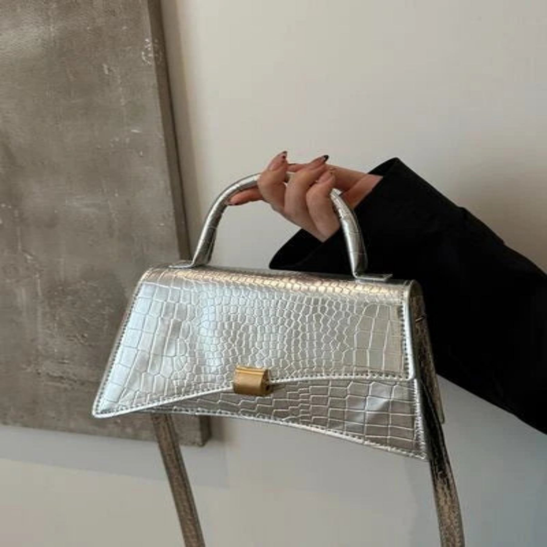 Stylische Handtasche für Damen ⎜ Elegantes Croco-Design mit praktischer Schulterkette und zeitlosem Look