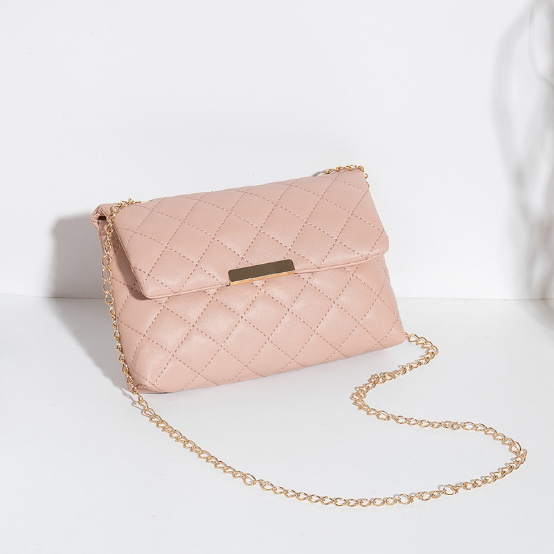 Umhängetasche für Damen ⎜ Leichte Stepp-Tasche mit Kettenriemen für Alltag und Ausgehen