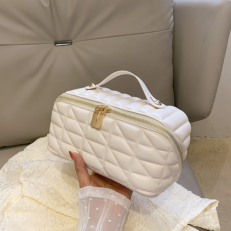 Kosmetiktasche mit Griff ⎜ Wasserabweisend und geräumig für Reise und Alltag