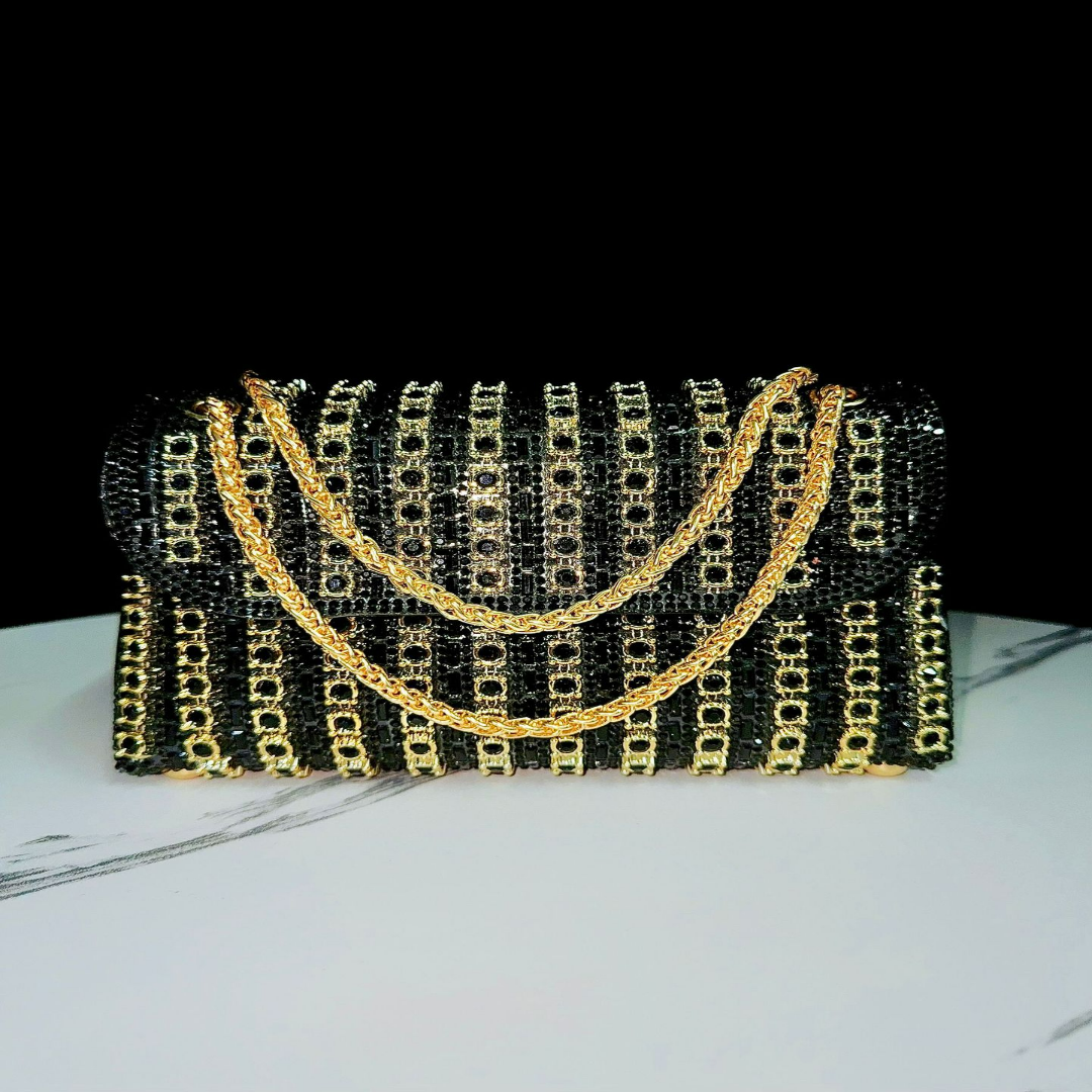 Abendtasche für Damen ⎜ Glitzernde Clutch mit bunten Strasssteinen und goldener Kette für festliche Anlässe