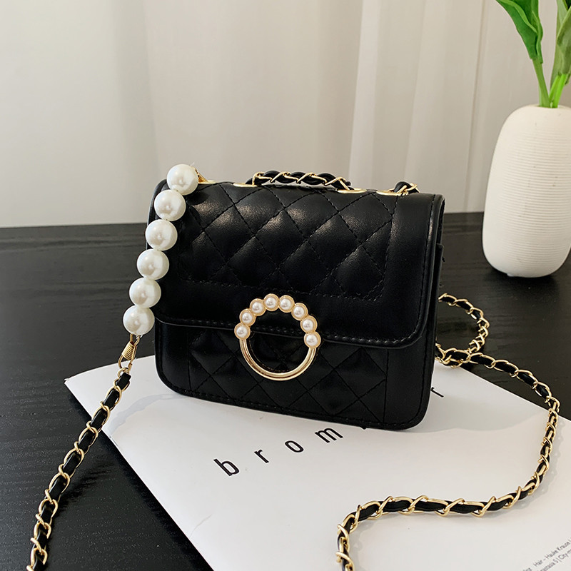 Handtasche für Damen ⎜ Elegantes Design mit Kettenriemen und Perlendetail für stilvolle Auftritte