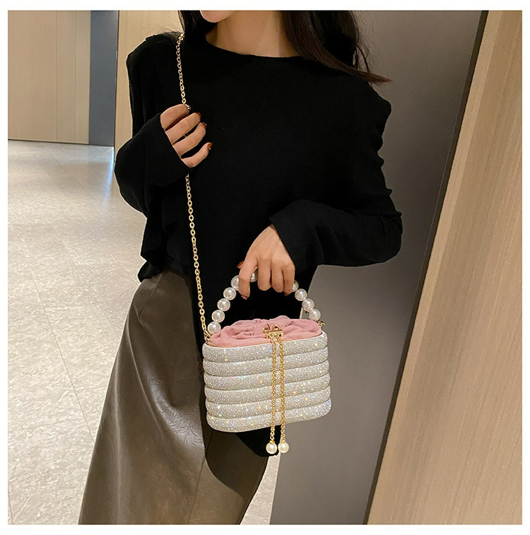 Abendtasche für Damen ⎜ Elegante Perlenhenkel-Bag mit Glitzerdesign für Party, Dinner und besondere Anlässe
