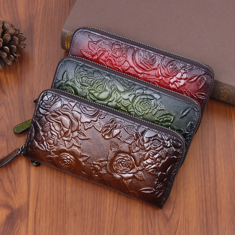 Lange Damen Geldbörse aus Leder ⎜ Retro Handtasche mit Rosenprägung und Reißverschluss für Karten und Bargeld
