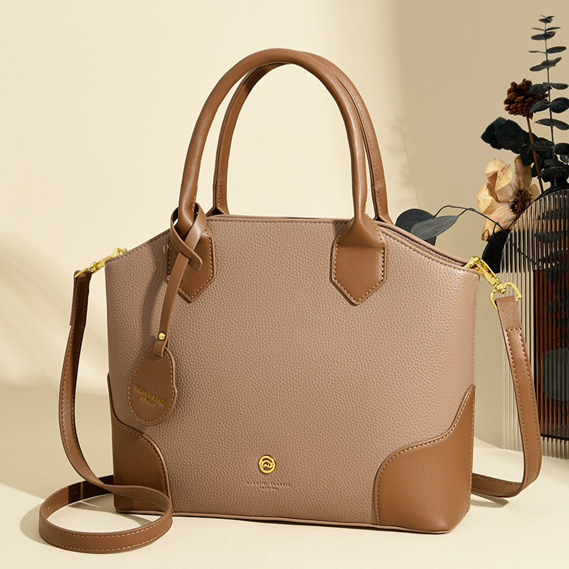 Handtasche für Damen ⎜ Klassische Umhängetasche in Retro-Optik mit viel Platz für Alltag und Büro