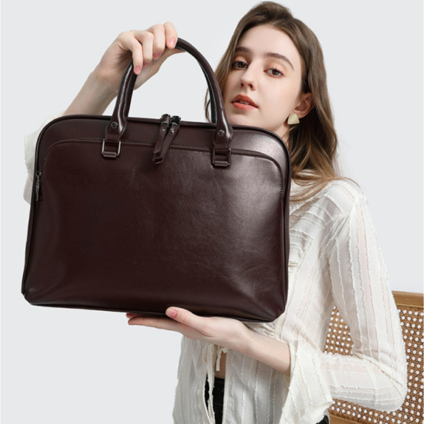 Laptoptasche für Herren ⎜ Schlichte Aktentasche aus Leder mit großem Stauraum und doppeltem Tragegriff
